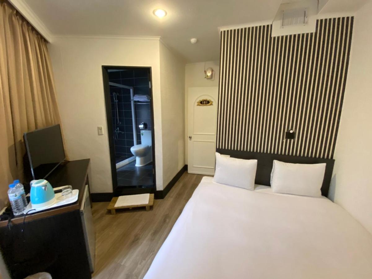 Queens 3* Taipei