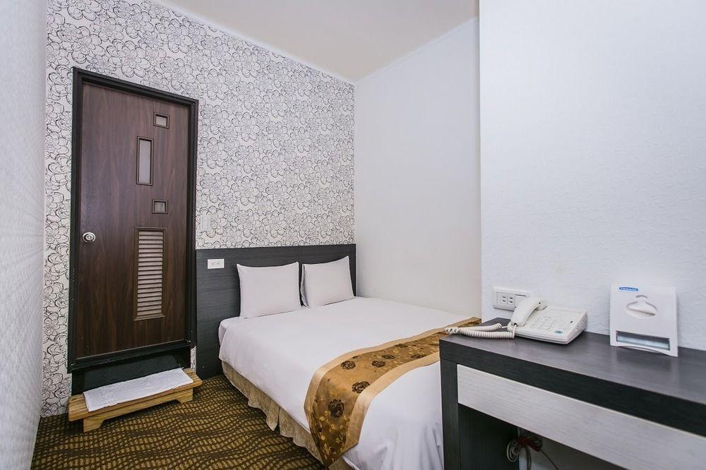 Hotel Queens 3*